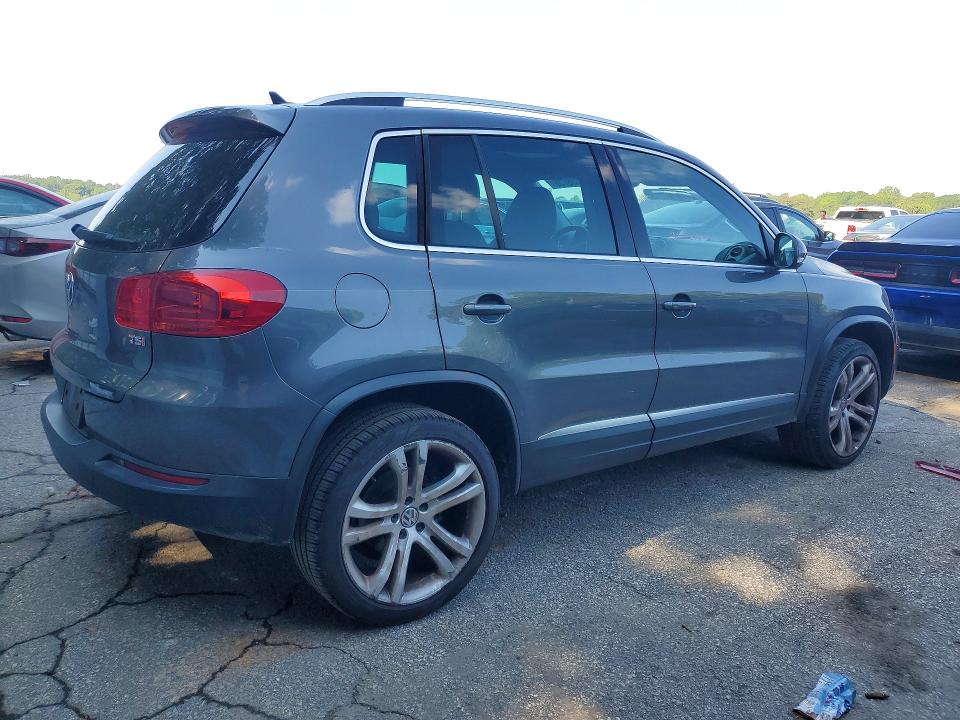 55738736 :رقم المزاد ، WVGAV7AX1GW602189 vin ، 2016 Volkswagen Tiguan مزاد بيع