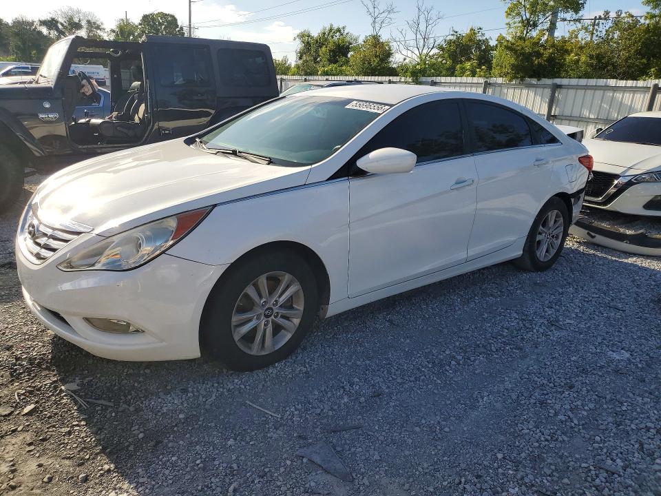 2013 Hyundai Sonata მანქანა იყიდება აუქციონზე, vin: 5NPEB4AC3DH603064, აუქციონის ნომერი: 55696556