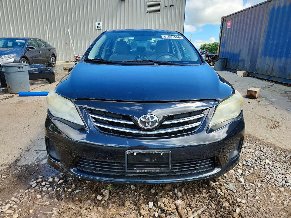 2013 Toyota Corolla მანქანა იყიდება აუქციონზე, vin: JTDBU4EE0DJ115027, აუქციონის ნომერი: 57887196