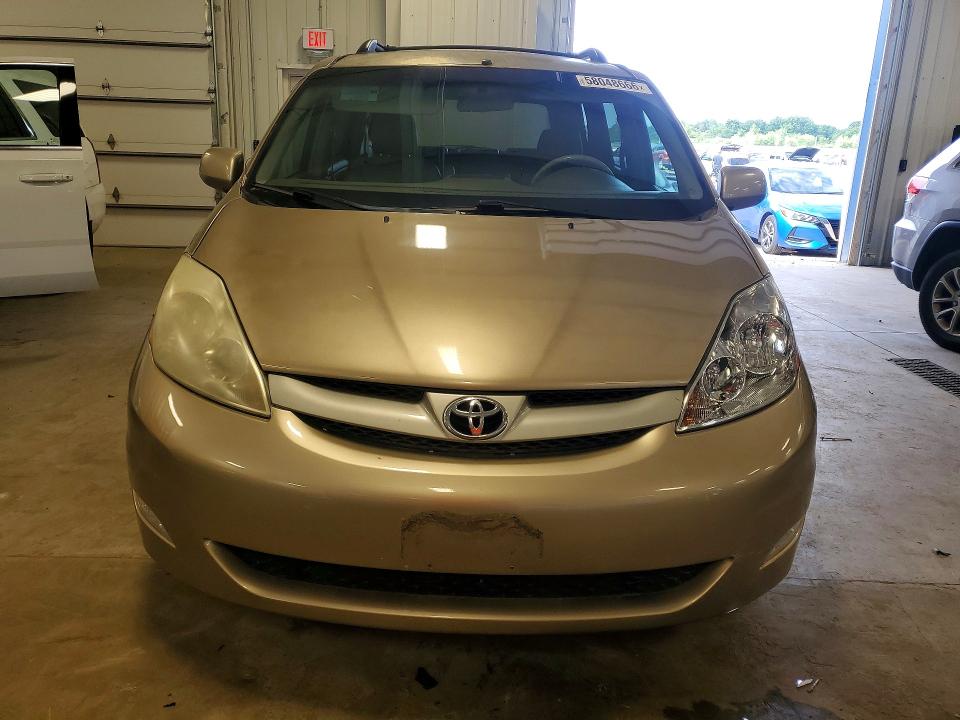 58048666 :رقم المزاد ، 5TDZK22C97S047524 vin ، 2007 Toyota Sienna مزاد بيع