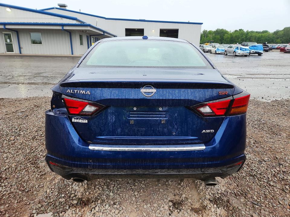 58055416 :رقم المزاد ، 1N4BL4CW0PN406273 vin ، 2023 Nissan Altima مزاد بيع