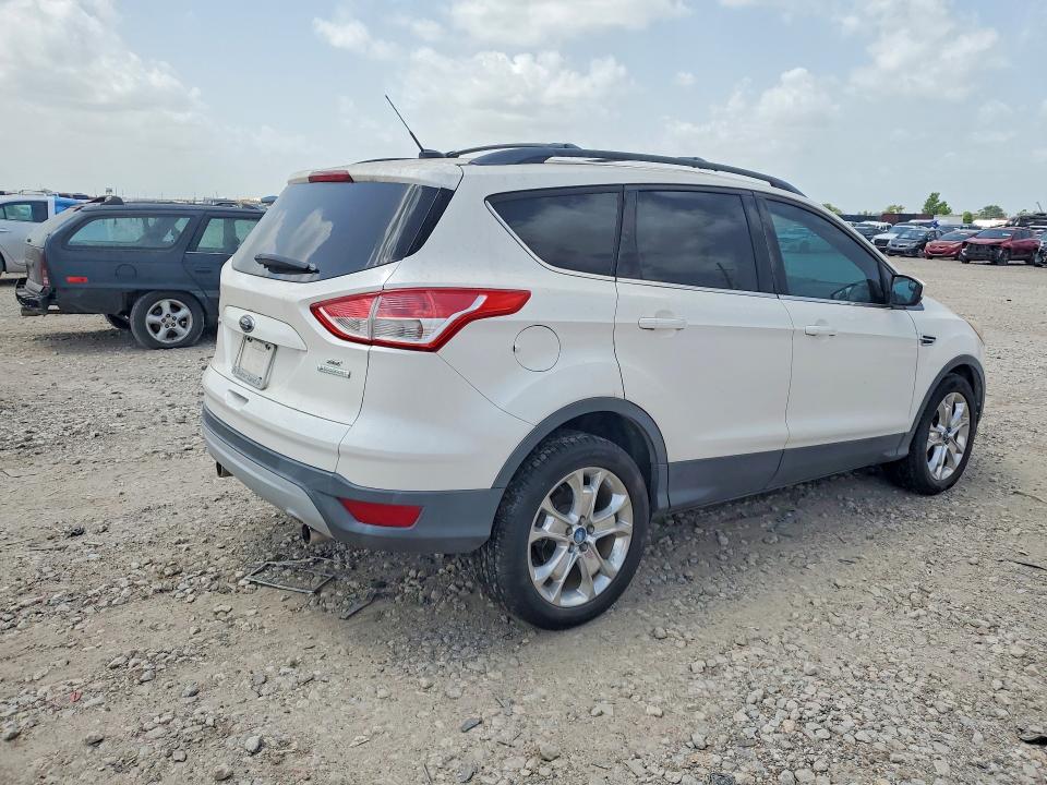 59120146 :رقم المزاد ، 1FMCU0GX7DUB94878 vin ، 2013 Ford Escape مزاد بيع