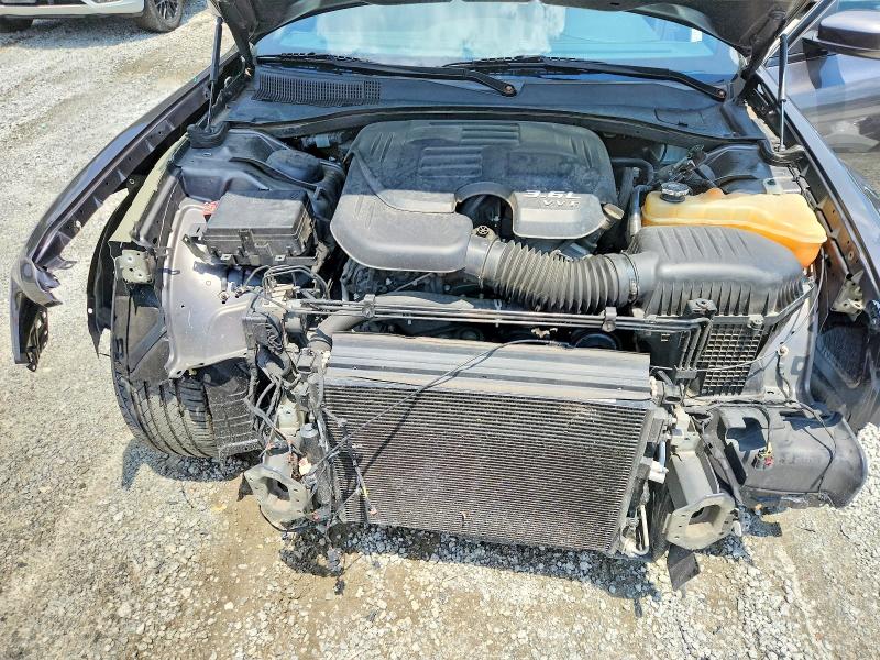56144376 :رقم المزاد ، 2C3CCABGXKH516230 vin ، 2019 Chrysler 300 مزاد بيع