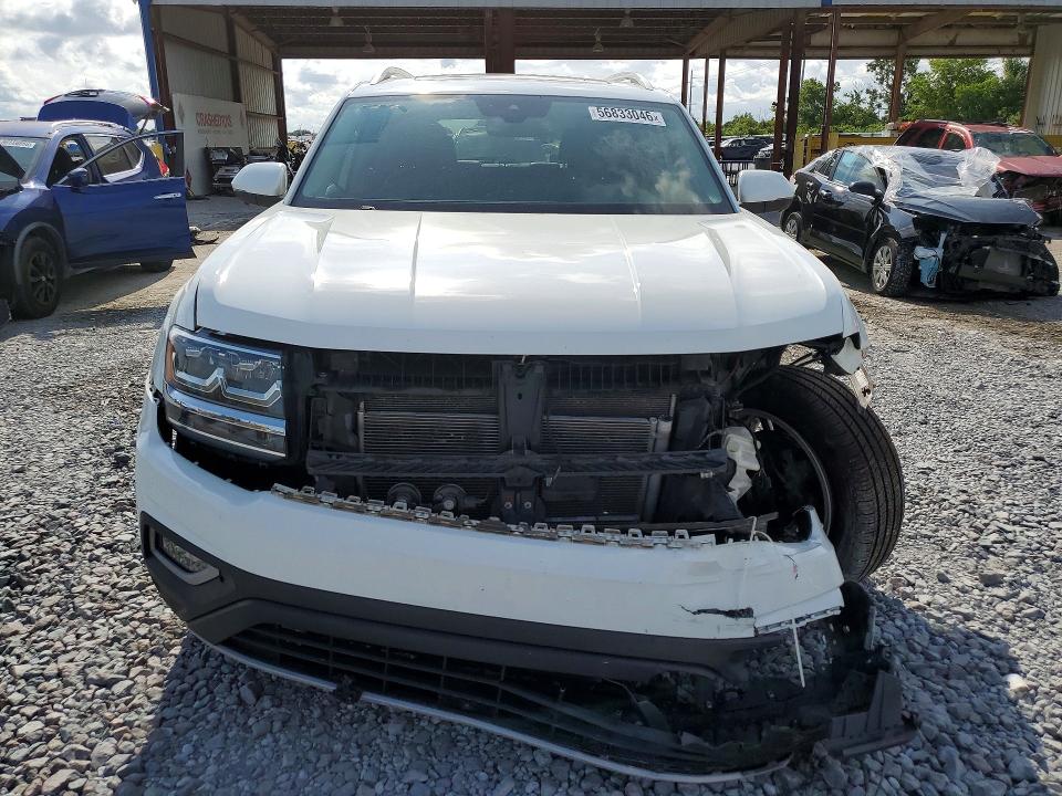 56833046 :رقم المزاد ، 1V2NR2CA1JC561558 vin ، 2018 Volkswagen Atlas مزاد بيع