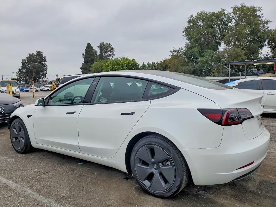 Продажа на аукционе авто 2023 Tesla Model 3, vin: 5YJ3E1EA4PF544051, номер лота: 57965146