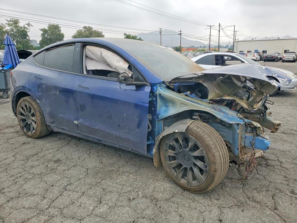 58127856 :رقم المزاد ، 5YJYGDEE6LF058131 vin ، 2020 Tesla Model Y مزاد بيع