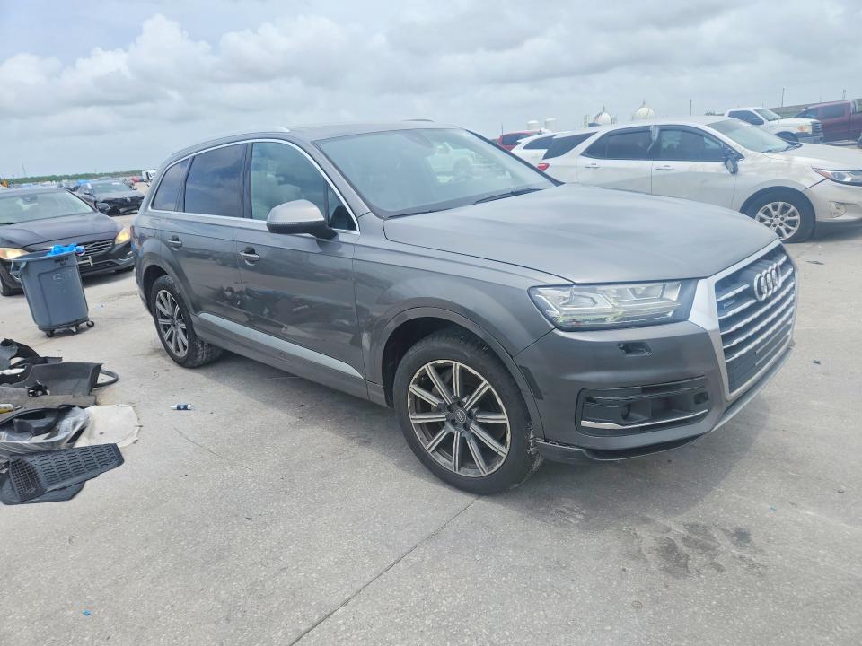 Продаж на аукціоні авто 2017 Audi Q7, vin: WA1VAAF70HD058427, номер лоту: 56719346