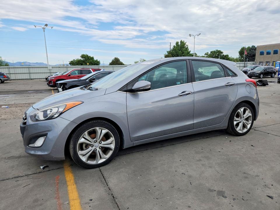2013 Hyundai Elantra Gt მანქანა იყიდება აუქციონზე, vin: KMHD35LE5DU069421, აუქციონის ნომერი: 58414016