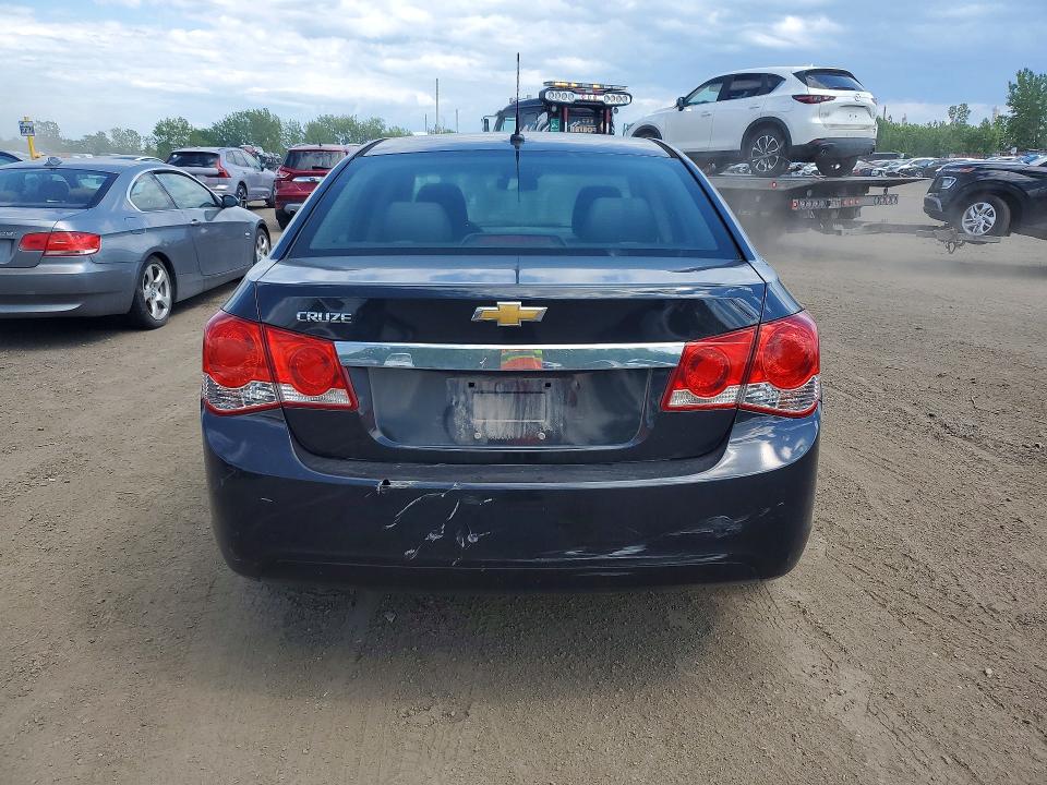 2011 Chevrolet Cruze მანქანა იყიდება აუქციონზე, vin: 1G1PC5SH9B7135826, აუქციონის ნომერი: 58253326
