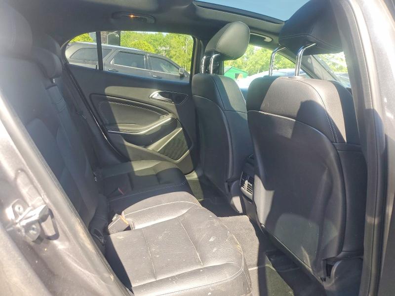 55912146 :رقم المزاد ، WDCTG4GB9KJ550697 vin ، 2019 Mercedes-benz Gla مزاد بيع