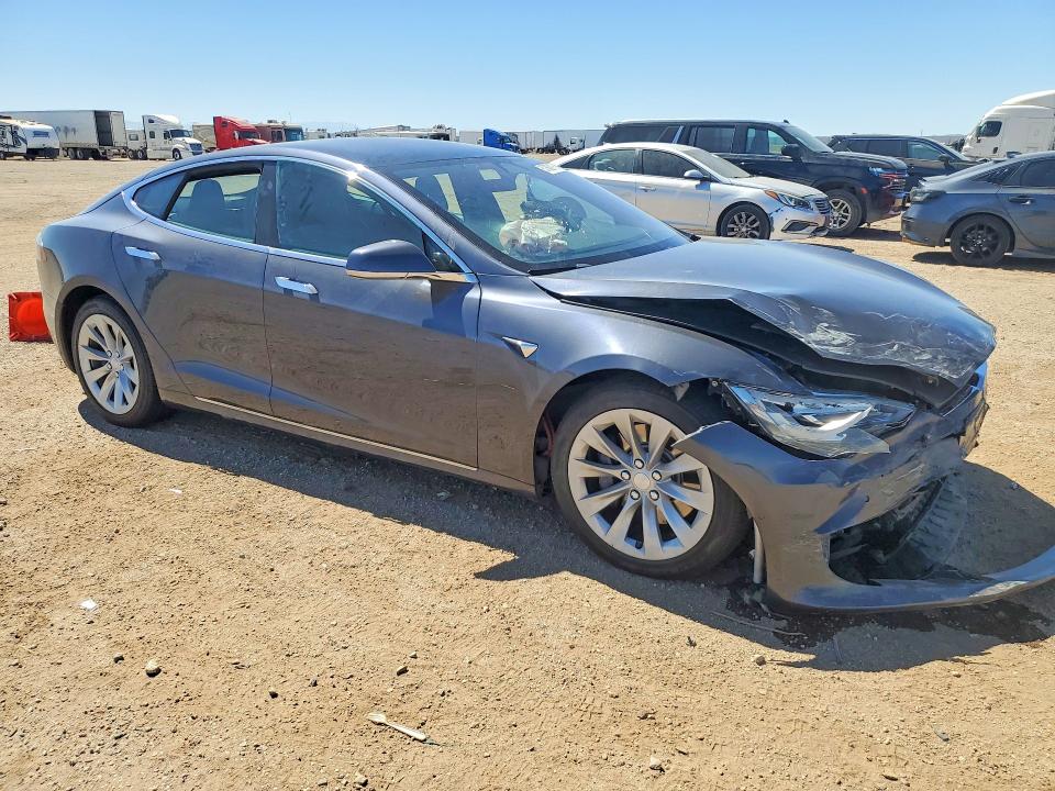 Продаж на аукціоні авто 2017 Tesla Model S, vin: 5YJSA1E29HF199715, номер лоту: 57883076