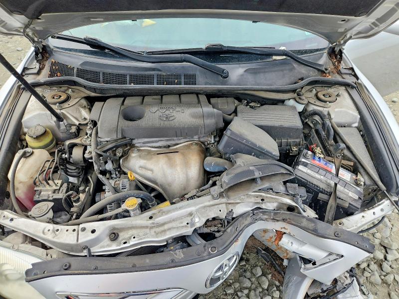 57871796 :رقم المزاد ، 4T1BF3EKXBU212852 vin ، 2011 Toyota Camry مزاد بيع