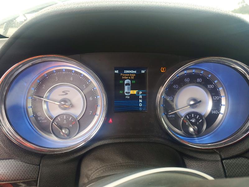 Auction sale of the 2014 Chrysler 300, vin: 2C3CCABGXEH136132, lot number: 58507756