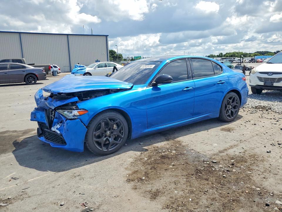 Продажа на аукционе авто 2021 Alfa Romeo Giulia, vin: ZARFAMAN4M7645875, номер лота: 56542416