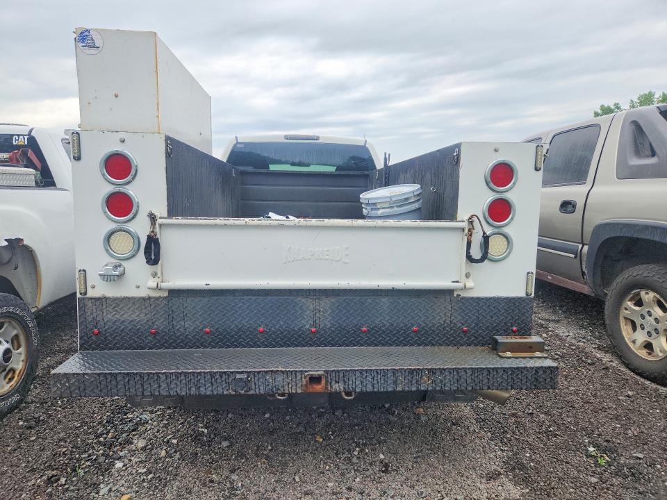 2001 Chevrolet Silverado მანქანა იყიდება აუქციონზე, vin: 1GCHK24UX1E123637, აუქციონის ნომერი: 57494026