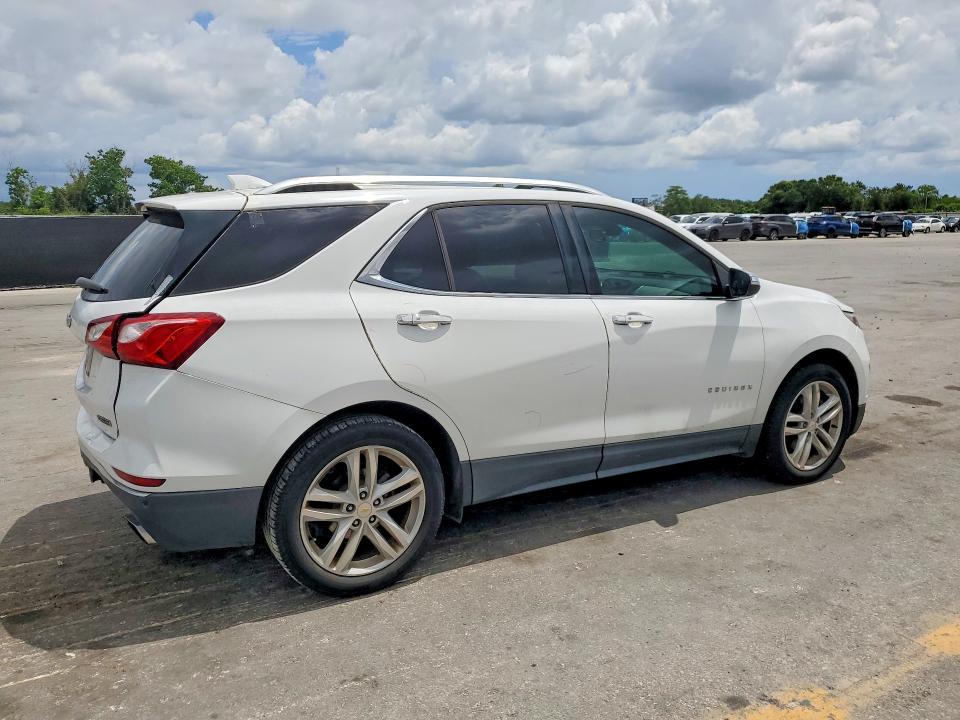 Продажа на аукционе авто 2018 Chevrolet Equinox, vin: 2GNAXNEX8J6210087, номер лота: 50454646