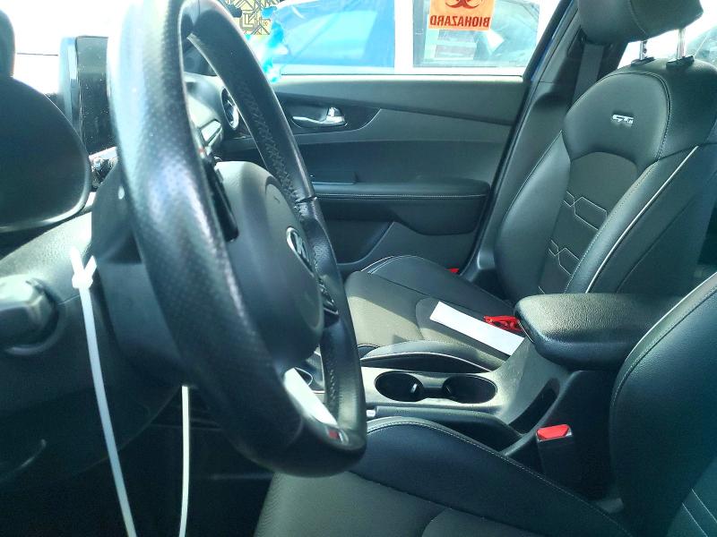 58984256 :رقم المزاد ، 3KPF34ADXME323771 vin ، 2021 Kia Forte مزاد بيع