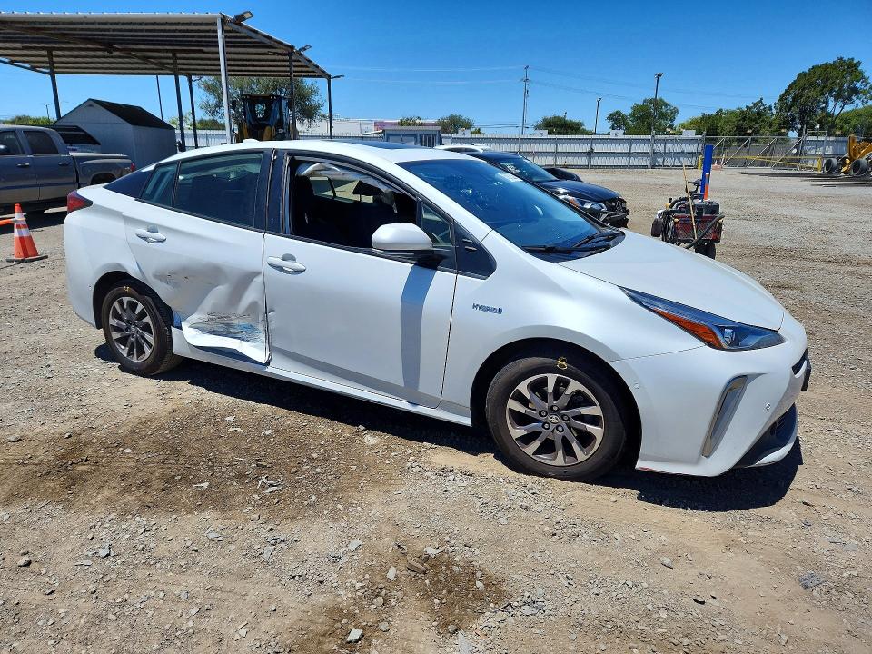 Продажа на аукционе авто 2022 Toyota Prius, vin: JTDKAMFU8N3186156, номер лота: 57973226