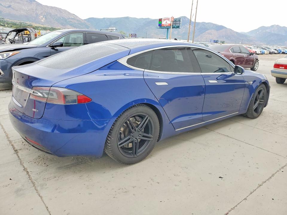 Продажа на аукционе авто 2016 Tesla Model S, vin: 5YJSA1E25GF136948, номер лота: 56433716
