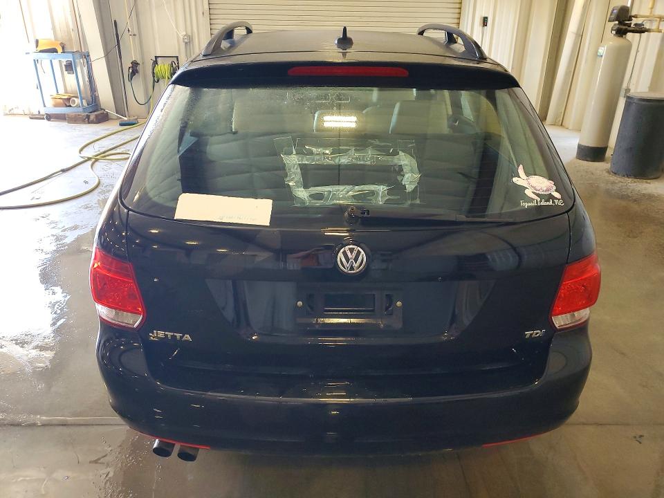 57531316 :رقم المزاد ، 3VWPL7AJ5EM619443 vin ، 2014 Volkswagen Jetta مزاد بيع
