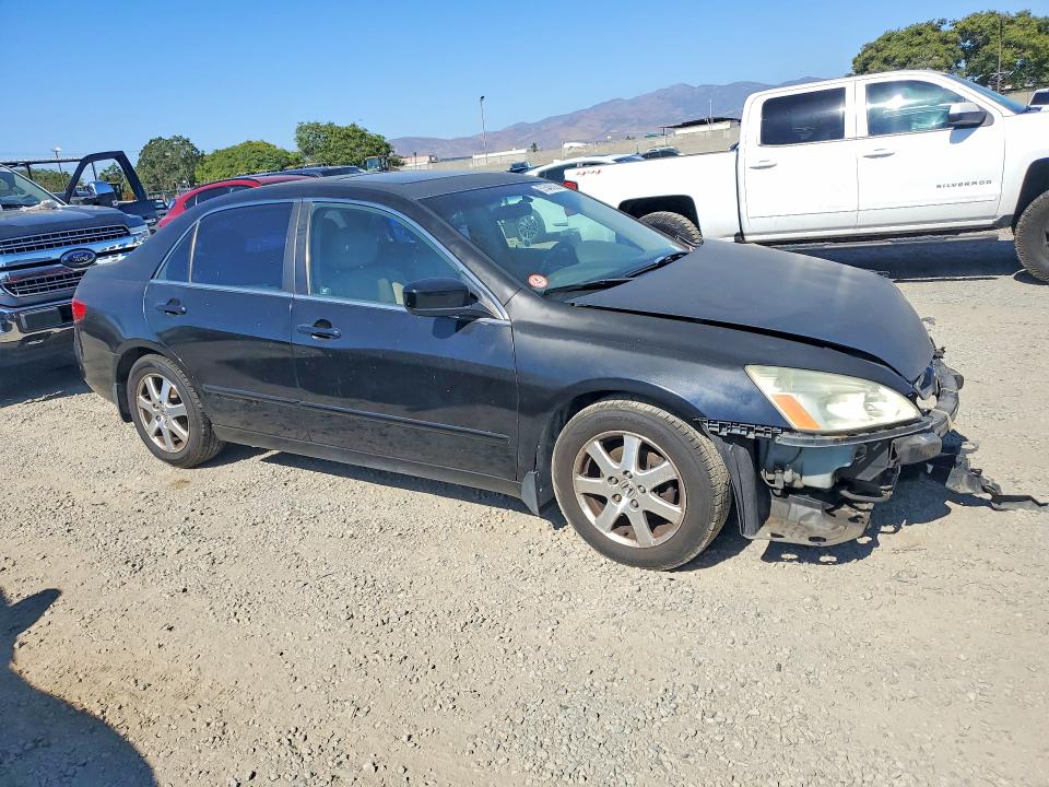 57546526 :رقم المزاد ، 1HGCM66575A006212 vin ، 2005 Honda Accord مزاد بيع