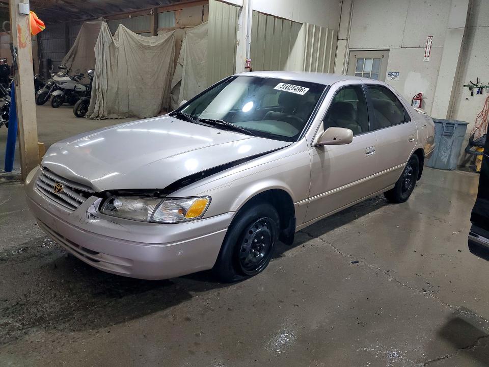 55026496 :رقم المزاد ، 4T1BG22KXXU449893 vin ، 1999 Toyota Camry مزاد بيع