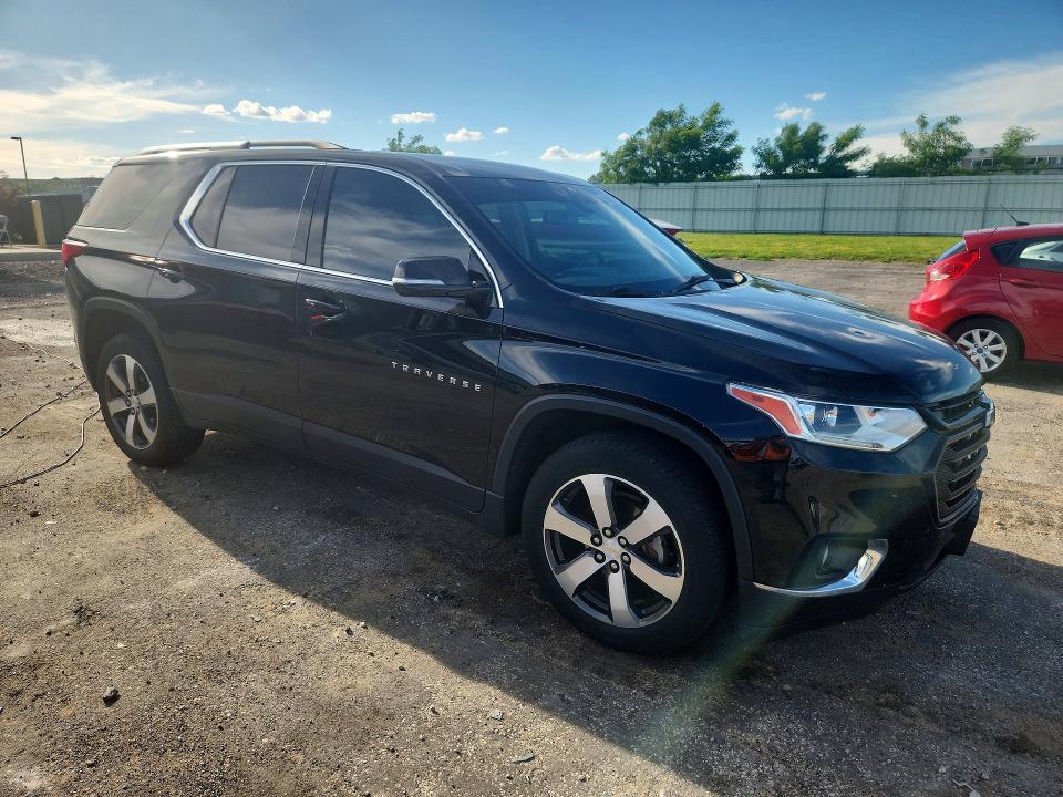54908736 :رقم المزاد ، 1GNEVHKW9JJ208243 vin ، 2018 Chevrolet Traverse مزاد بيع