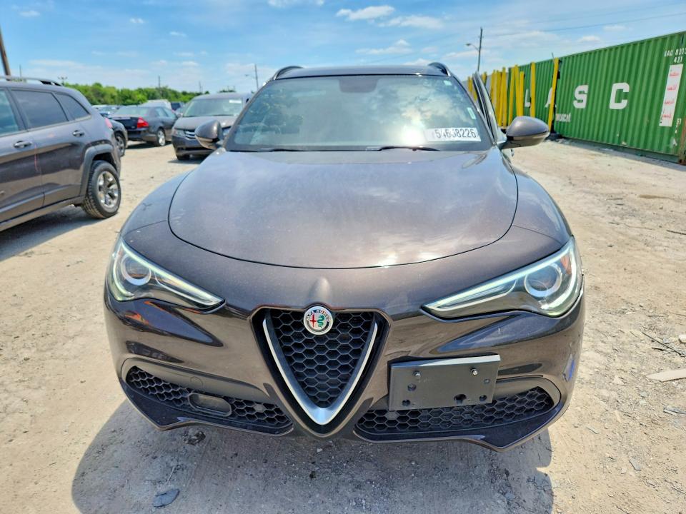 Aukcja sprzedaży 2018 Alfa Romeo Stelvio, vin: ZASFAKNN4J7C00323, numer aukcji: 54668226
