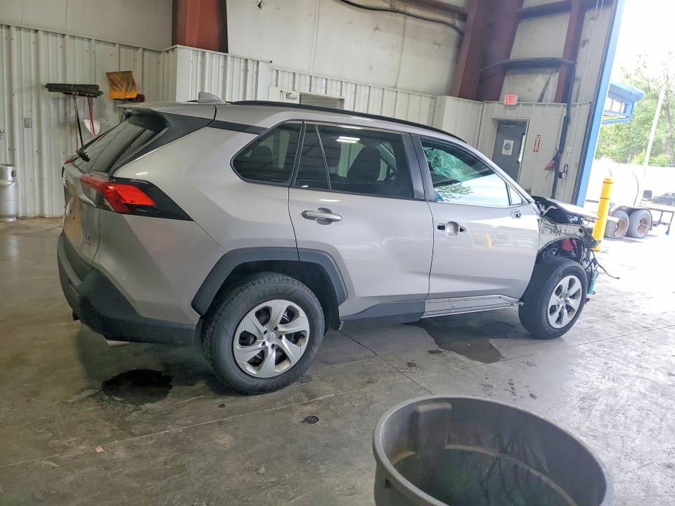 57257076 :رقم المزاد ، 2T3G1RFV6MC251434 vin ، 2021 Toyota Rav4 مزاد بيع