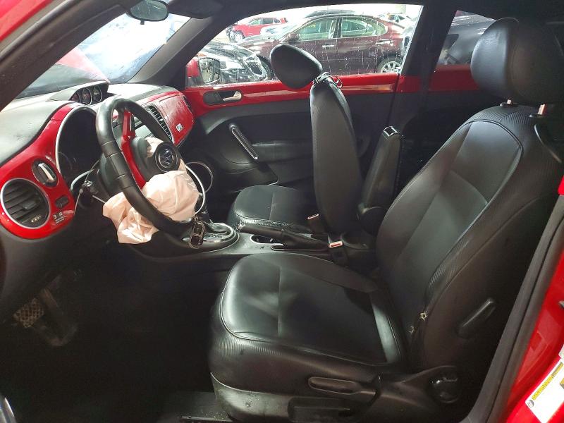 57150506 :رقم المزاد ، 3VWJL7AT1DM624418 vin ، 2013 Volkswagen Beetle مزاد بيع