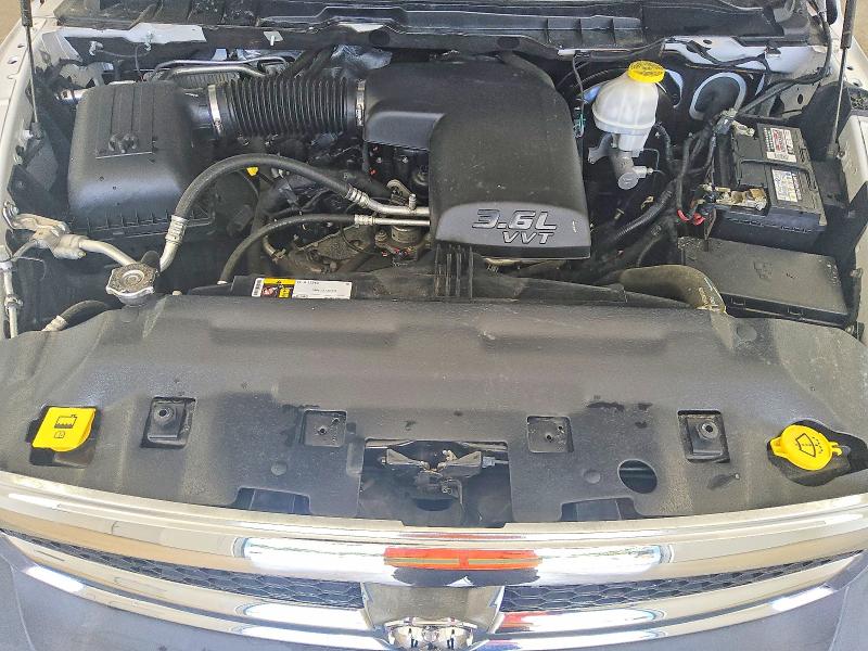 56251536 :رقم المزاد ، 1C6RR7FG8JS277194 vin ، 2018 Ram 1500 مزاد بيع