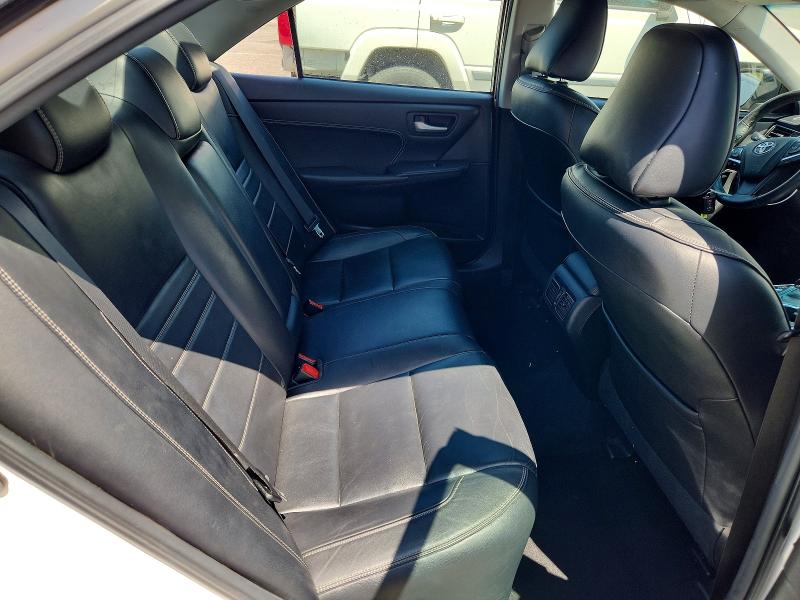 56448226 :رقم المزاد ، 4T1BF1FK8FU874535 vin ، 2015 Toyota Camry مزاد بيع