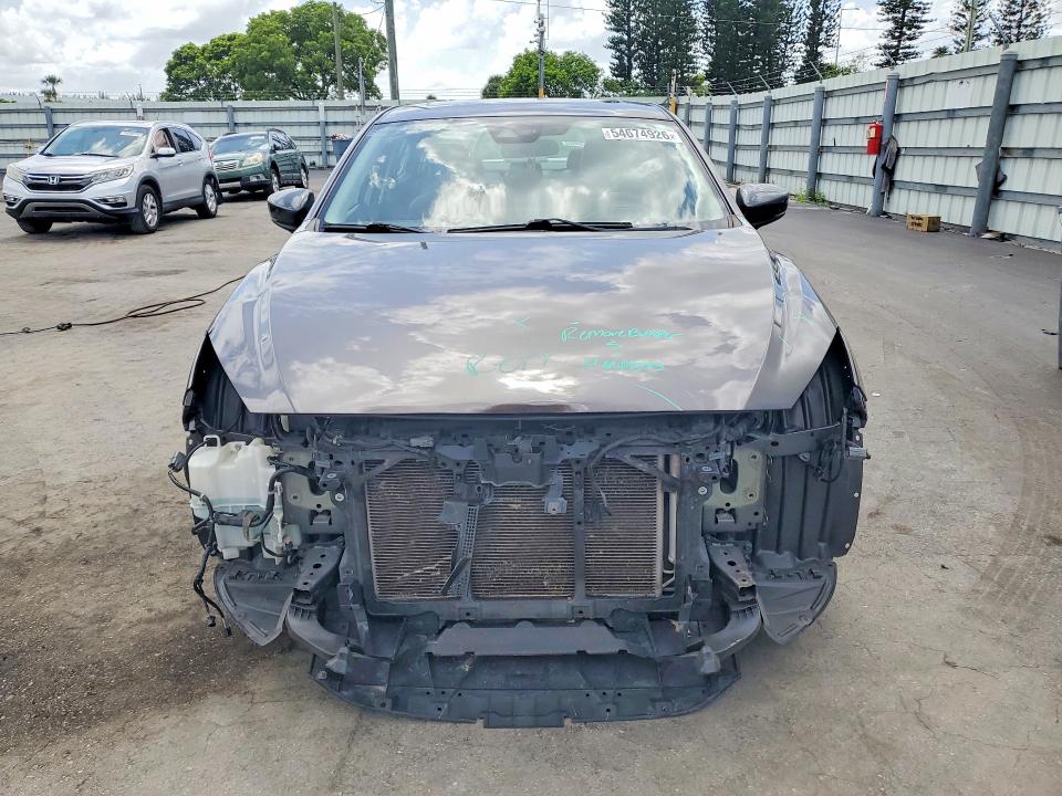 2018 Mazda 3 მანქანა იყიდება აუქციონზე, vin: 3MZBN1W39JM214790, აუქციონის ნომერი: 54674926