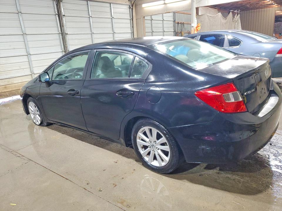 2012 Honda Civic მანქანა იყიდება აუქციონზე, vin: 19XFB2F81CE090834, აუქციონის ნომერი: 56622626