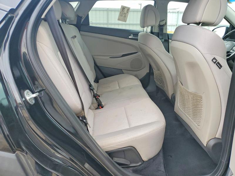 2017 Hyundai Tucson მანქანა იყიდება აუქციონზე, vin: KM8J33A41HU596721, აუქციონის ნომერი: 59113676