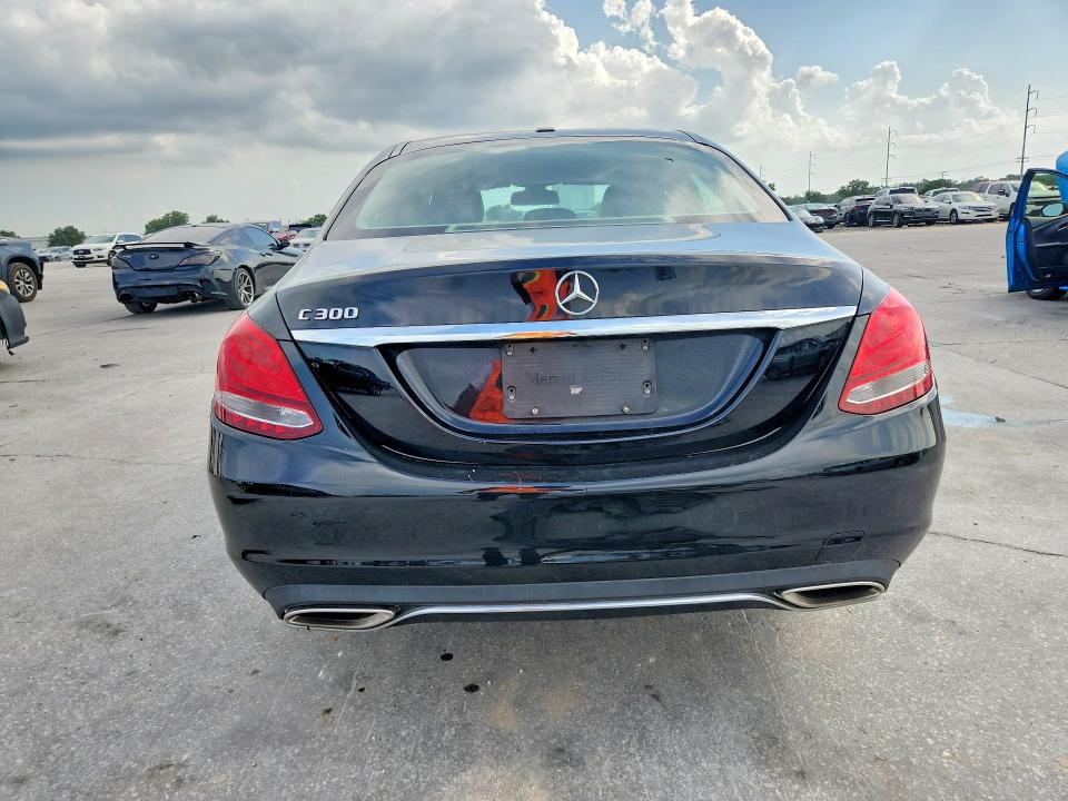 Продажа на аукционе авто 2017 Mercedes-benz C, vin: 55SWF4JBXHU233203, номер лота: 58492226
