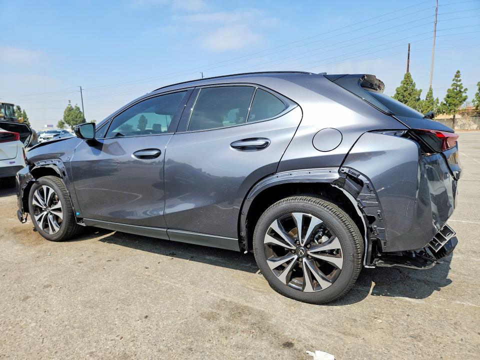 2026 Lexus Ux 300h მანქანა იყიდება აუქციონზე, vin: JTHUCJDH4T2015994, აუქციონის ნომერი: 58963576