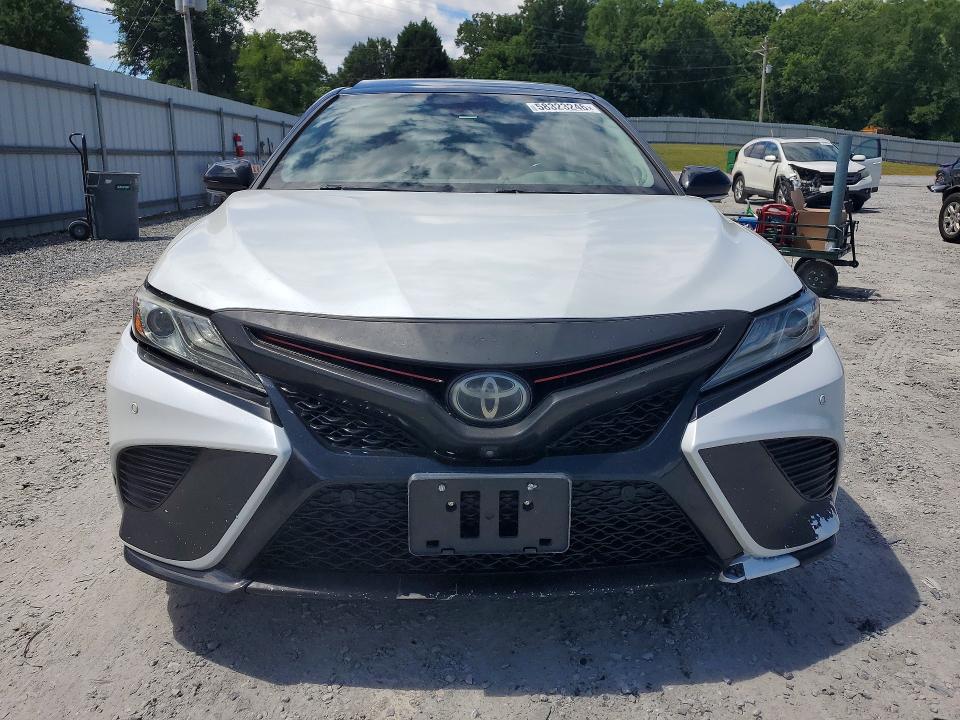 Продажа на аукционе авто 2019 Toyota Camry, vin: 4T1B61HK8KU180239, номер лота: 58323246