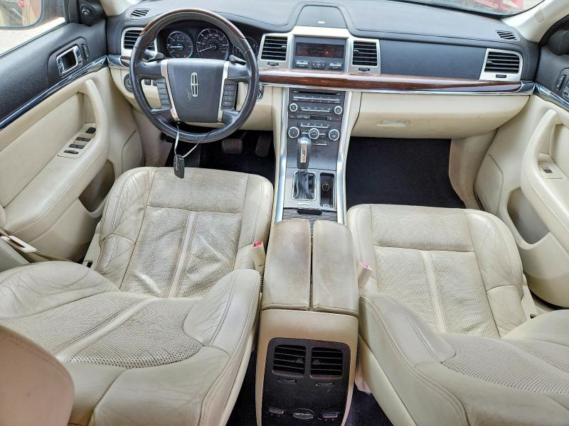 56246356 :رقم المزاد ، 1LNHL9DR6AG610576 vin ، 2010 Lincoln Mks مزاد بيع