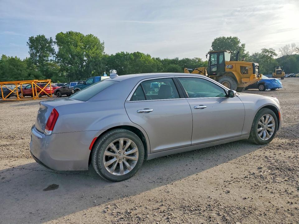 Продажа на аукционе авто 2017 Chrysler 300c, vin: 2C3CCAKG6HH566602, номер лота: 56602766