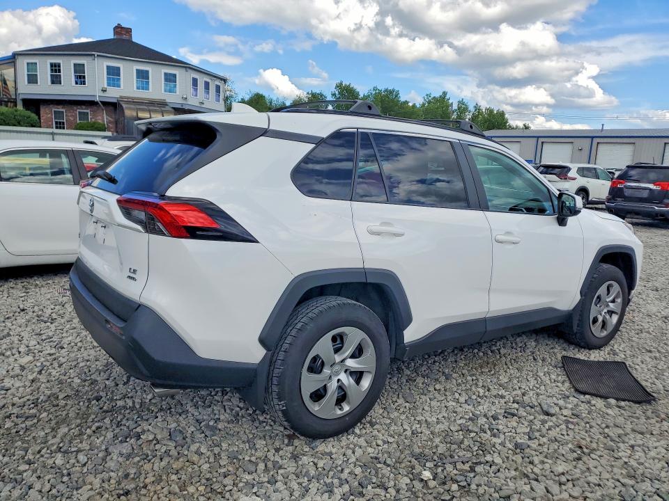 Продажа на аукционе авто 2021 Toyota Rav4, vin: 2T3G1RFV2MC160533, номер лота: 57115486