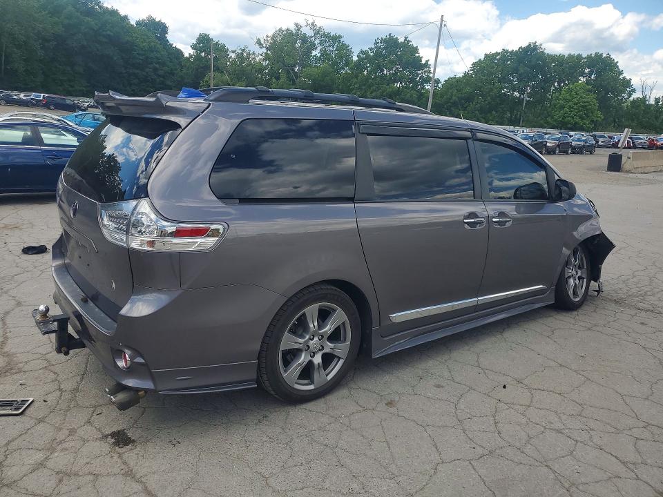2017 Toyota Sienna მანქანა იყიდება აუქციონზე, vin: 5TDXZ3DC1HS849816, აუქციონის ნომერი: 58197996