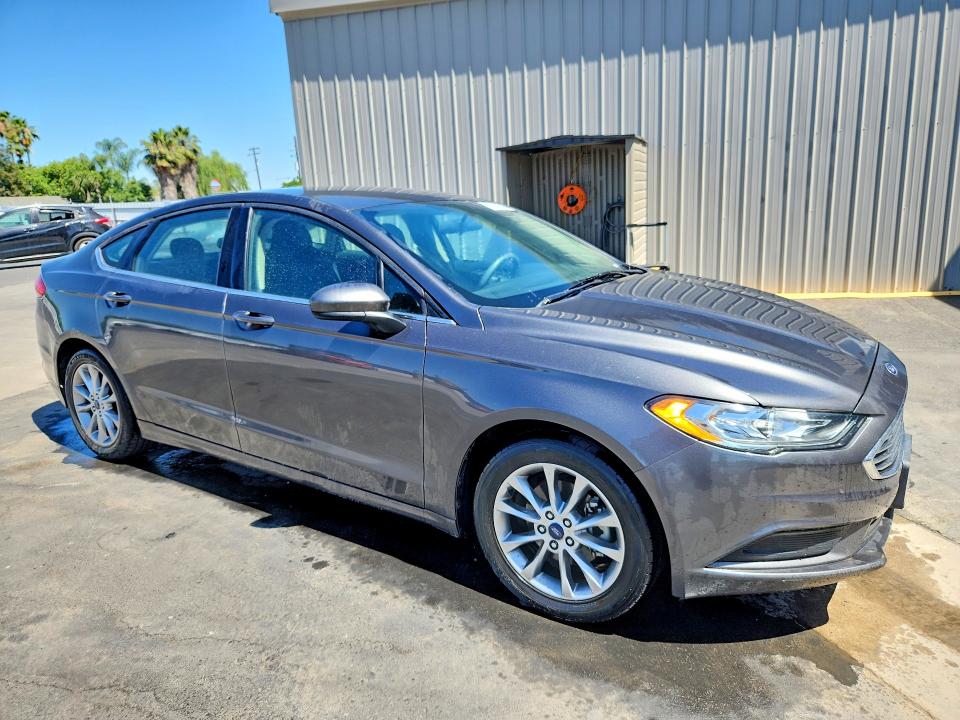 2017 Ford Fusion მანქანა იყიდება აუქციონზე, vin: 3FA6P0HD5HR294915, აუქციონის ნომერი: 56630636