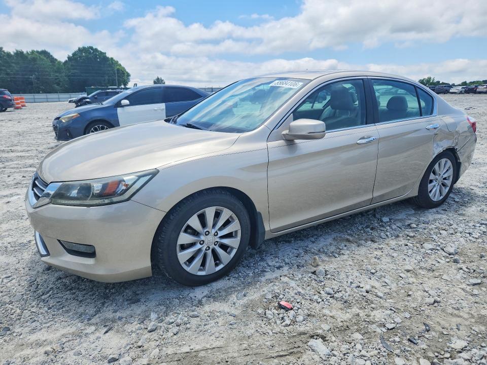 Auction sale of the 2014 Honda Accord, vin: 1HGCR2F84EA119992, lot number: 55684106