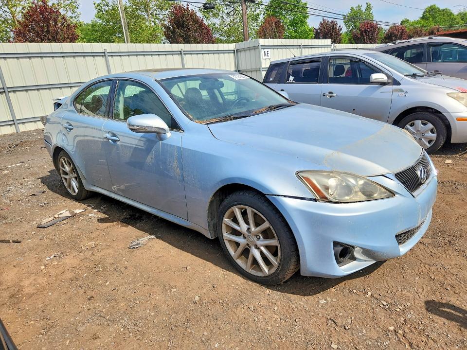 57764226 :رقم المزاد ، JTHCF5C25B5045834 vin ، 2011 Lexus Is مزاد بيع
