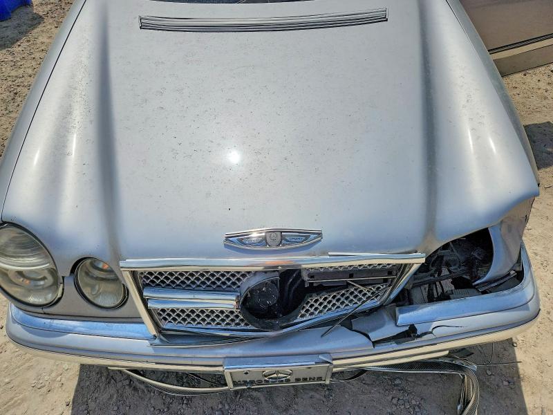 57129286 :رقم المزاد ، WDBJF65H4XA763288 vin ، 1999 Mercedes-benz E مزاد بيع