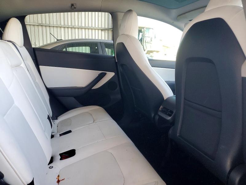 Auction sale of the 2021 Tesla Model Y, vin: 5YJYGDEE2MF161810, lot number: 56316266
