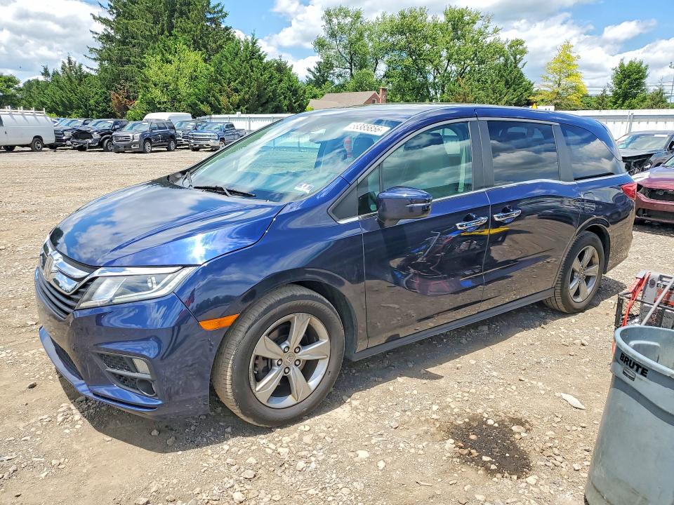 Auction sale of the 2018 Honda Odyssey, vin: 5FNRL6H74JB020693, lot number: 58385856