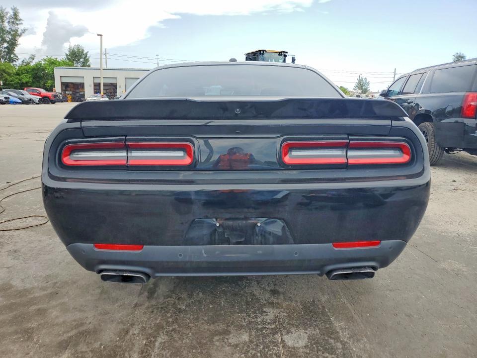 Aukcja sprzedaży 2015 Dodge Challenger, vin: 2C3CDZAT6FH712780, numer aukcji: 51925056