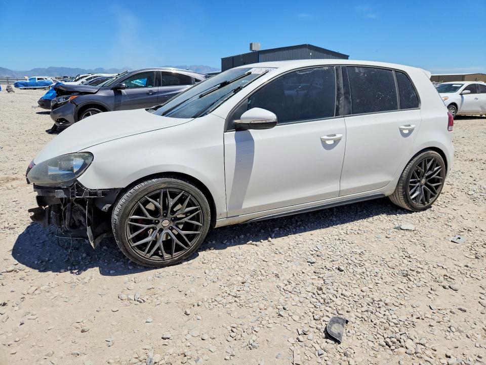 2011 Volkswagen Gti მანქანა იყიდება აუქციონზე, vin: WVWGD7AJ8BW080280, აუქციონის ნომერი: 57767026